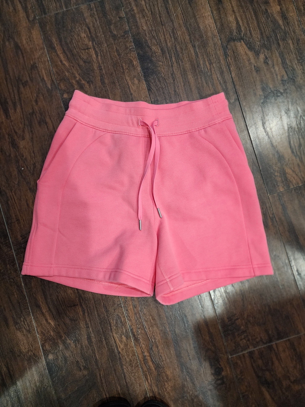 Lululemon High Rise Scuba 5inch Shorts